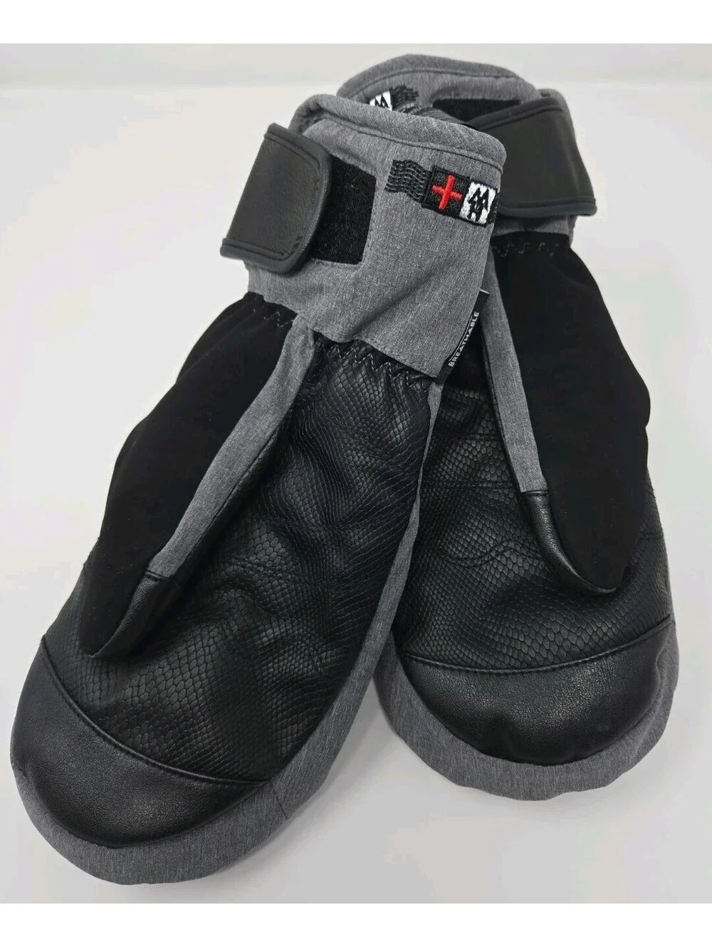 Seirus Maximum Heat Gray Mittens Gloves Adjustable Waterproof Breathable